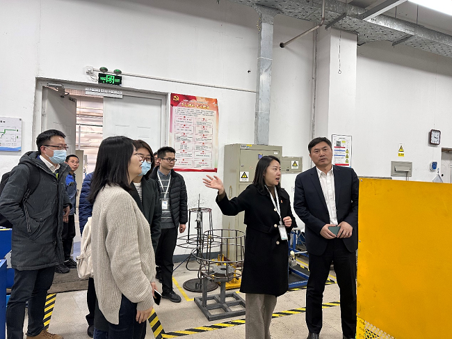 中国凯发K8新材党委副书记王兴权到凯发K8新材医疗调研指导